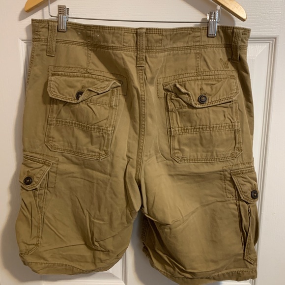 ‘American Eagle’ Cargo Shorts (sz 32) - Picture 2 of 4